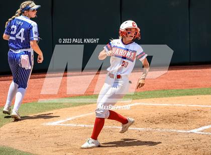 Thumbnail 3 in Coahoma vs. Rains (UIL 3A Softball Semifinal) photogallery.