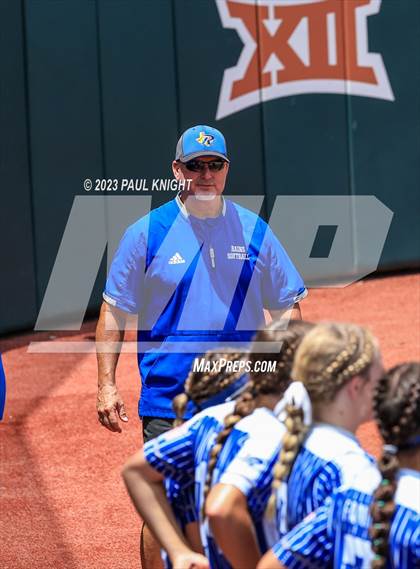 Thumbnail 3 in Coahoma vs. Rains (UIL 3A Softball Semifinal) photogallery.