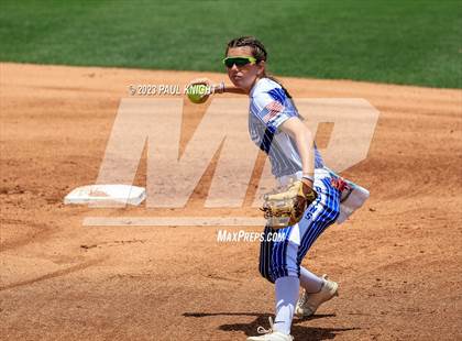Thumbnail 2 in Coahoma vs. Rains (UIL 3A Softball Semifinal) photogallery.
