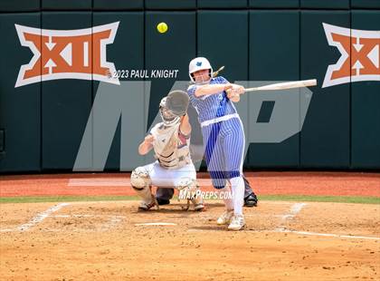 Thumbnail 2 in Coahoma vs. Rains (UIL 3A Softball Semifinal) photogallery.