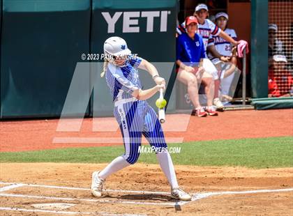 Thumbnail 2 in Coahoma vs. Rains (UIL 3A Softball Semifinal) photogallery.