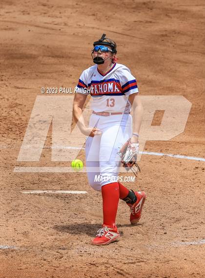 Thumbnail 3 in Coahoma vs. Rains (UIL 3A Softball Semifinal) photogallery.