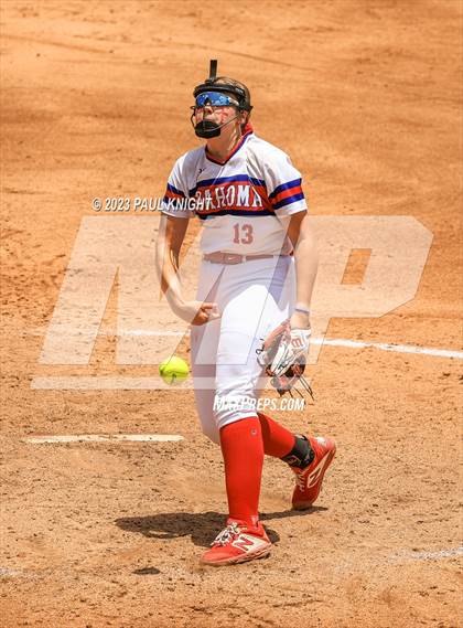 Thumbnail 1 in Coahoma vs. Rains (UIL 3A Softball Semifinal) photogallery.