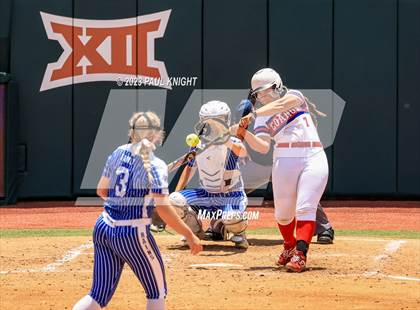 Thumbnail 3 in Coahoma vs. Rains (UIL 3A Softball Semifinal) photogallery.