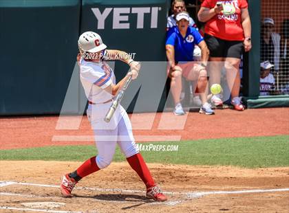 Thumbnail 3 in Coahoma vs. Rains (UIL 3A Softball Semifinal) photogallery.