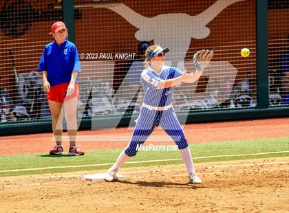 Thumbnail 2 in Coahoma vs. Rains (UIL 3A Softball Semifinal) photogallery.