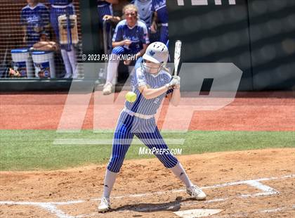 Thumbnail 1 in Coahoma vs. Rains (UIL 3A Softball Semifinal) photogallery.