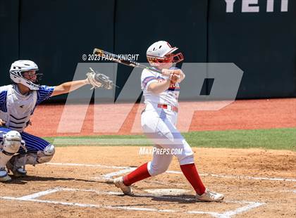 Thumbnail 3 in Coahoma vs. Rains (UIL 3A Softball Semifinal) photogallery.