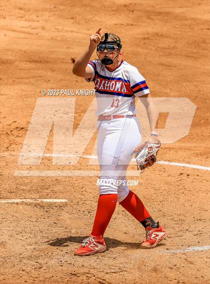 Thumbnail 3 in Coahoma vs. Rains (UIL 3A Softball Semifinal) photogallery.