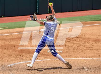Thumbnail 1 in Coahoma vs. Rains (UIL 3A Softball Semifinal) photogallery.