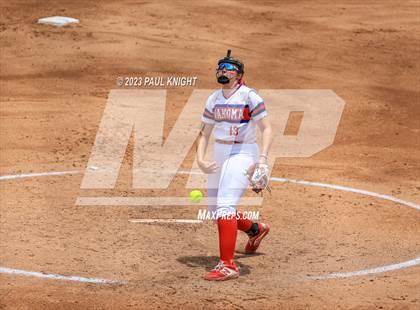 Thumbnail 3 in Coahoma vs. Rains (UIL 3A Softball Semifinal) photogallery.