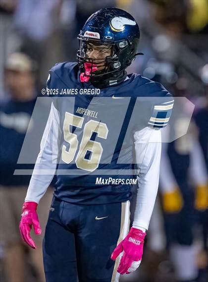 Thumbnail 1 in North Catholic @ Hopewell photogallery.