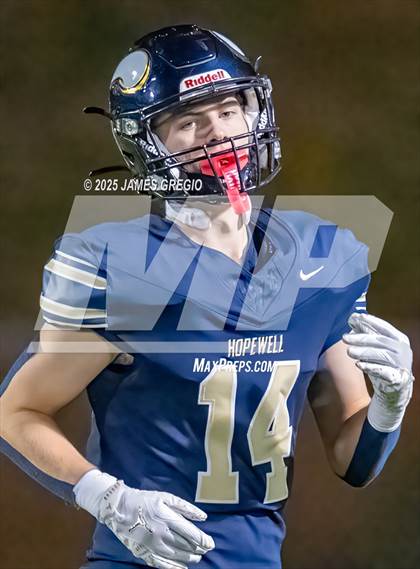 Thumbnail 2 in North Catholic @ Hopewell photogallery.