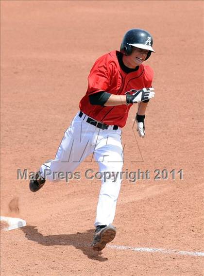 Thumbnail 1 in Mater Dei vs Alta (Easter Classic) photogallery.