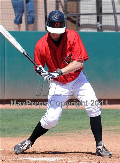 Thumbnail 1 in Mater Dei vs Alta (Easter Classic) photogallery.