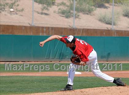 Thumbnail 2 in Mater Dei vs Alta (Easter Classic) photogallery.