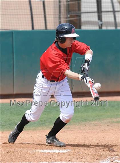 Thumbnail 2 in Mater Dei vs Alta (Easter Classic) photogallery.