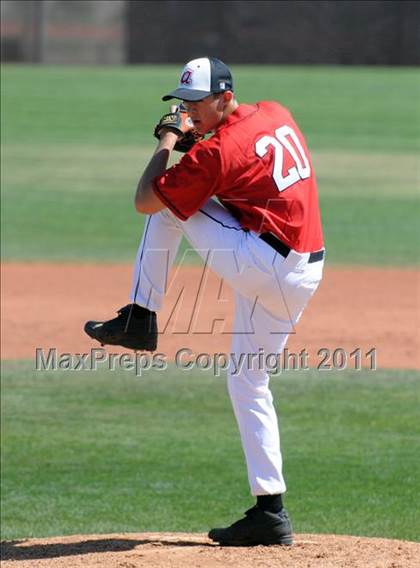 Thumbnail 1 in Mater Dei vs Alta (Easter Classic) photogallery.