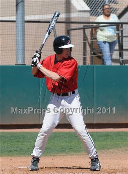 Thumbnail 2 in Mater Dei vs Alta (Easter Classic) photogallery.