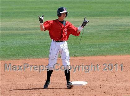 Thumbnail 2 in Mater Dei vs Alta (Easter Classic) photogallery.