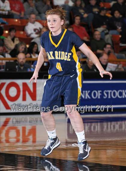Thumbnail 3 in Lincoln vs. Oak Ridge (CIF SJS D1 Semifinals) photogallery.