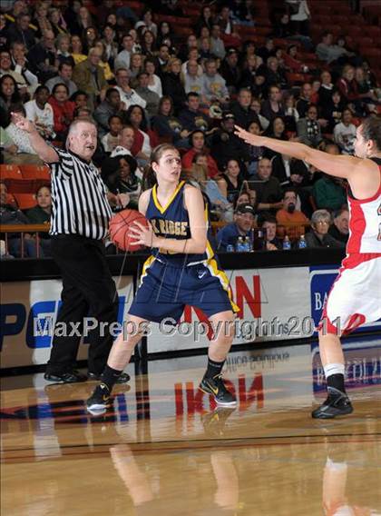 Thumbnail 2 in Lincoln vs. Oak Ridge (CIF SJS D1 Semifinals) photogallery.