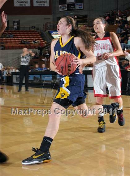 Thumbnail 1 in Lincoln vs. Oak Ridge (CIF SJS D1 Semifinals) photogallery.