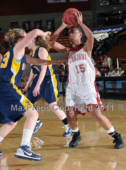 Thumbnail 1 in Lincoln vs. Oak Ridge (CIF SJS D1 Semifinals) photogallery.
