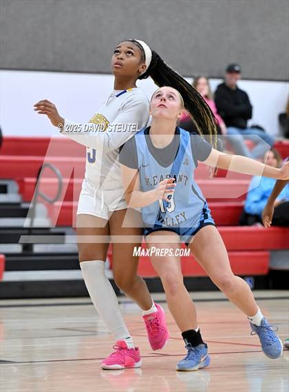 Thumbnail 1 in Pleasant Valley vs. Wood (Cardinal Classic) photogallery.