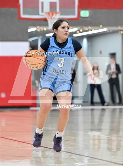 Thumbnail 2 in Pleasant Valley vs. Wood (Cardinal Classic) photogallery.