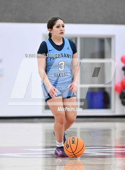 Thumbnail 2 in Pleasant Valley vs. Wood (Cardinal Classic) photogallery.