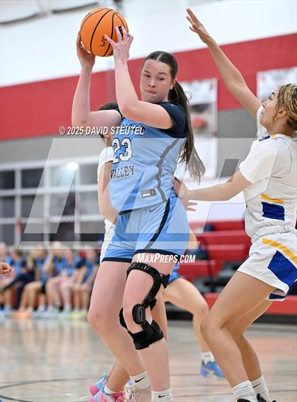 Thumbnail 2 in Pleasant Valley vs. Wood (Cardinal Classic) photogallery.