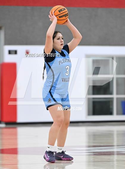 Thumbnail 3 in Pleasant Valley vs. Wood (Cardinal Classic) photogallery.