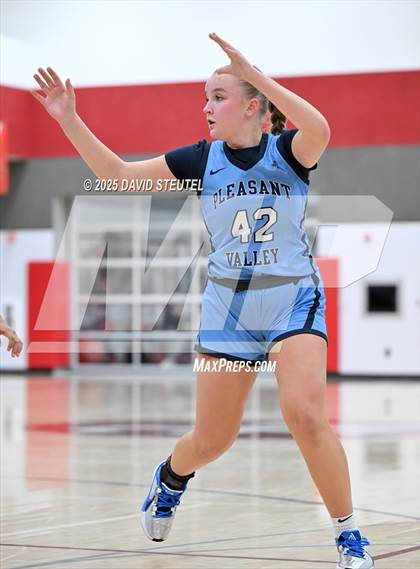 Thumbnail 3 in Pleasant Valley vs. Wood (Cardinal Classic) photogallery.