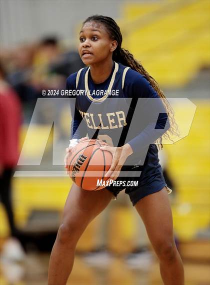 Thumbnail 3 in Keller vs Fossil Ridge photogallery.