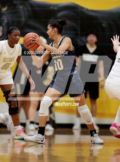 Thumbnail 3 in Keller vs Fossil Ridge photogallery.