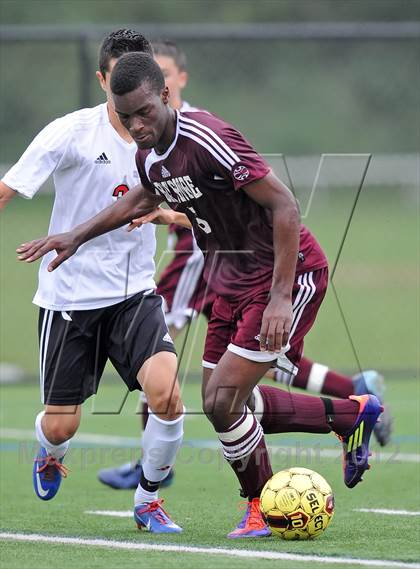 Thumbnail 3 in Bay Shore @ Half Hollow Hills East photogallery.
