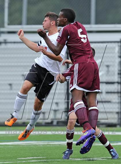 Thumbnail 3 in Bay Shore @ Half Hollow Hills East photogallery.