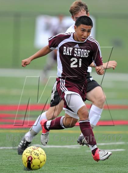 Thumbnail 3 in Bay Shore @ Half Hollow Hills East photogallery.