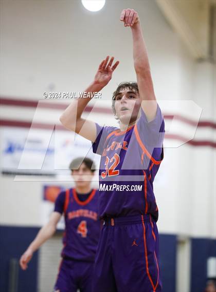 Thumbnail 2 in Shamokin Area vs. Danville (PHAC Semifinal) photogallery.