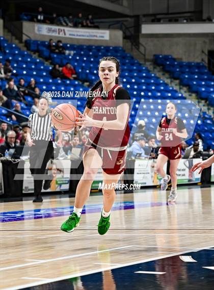 Thumbnail 3 in Hazleton Area vs. Scranton (PIAA District 2 Class 6A Final) photogallery.