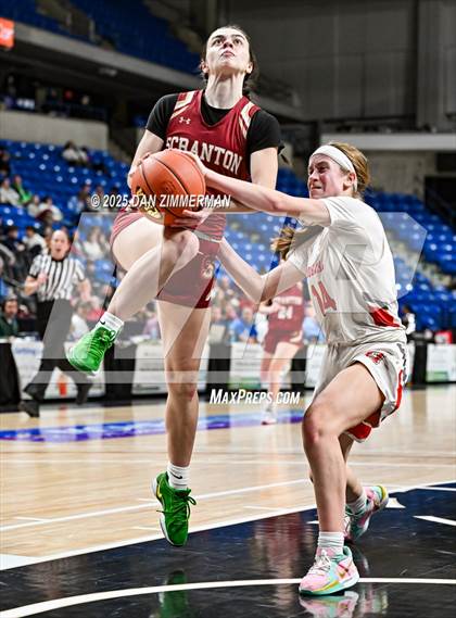 Thumbnail 3 in Hazleton Area vs. Scranton (PIAA District 2 Class 6A Final) photogallery.
