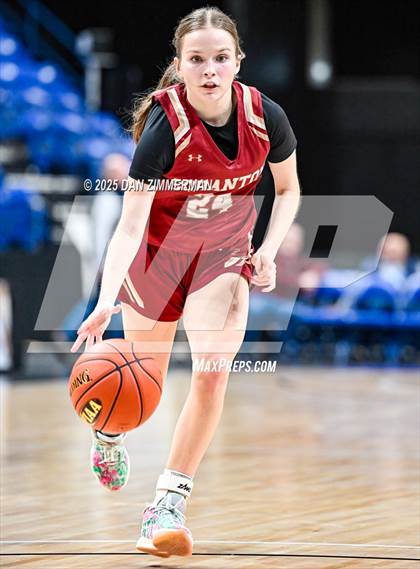 Thumbnail 2 in Hazleton Area vs. Scranton (PIAA District 2 Class 6A Final) photogallery.