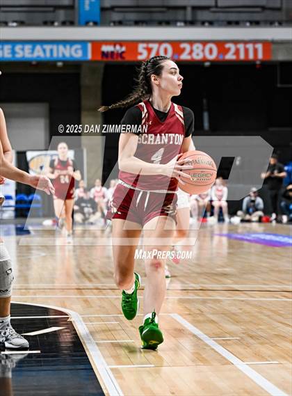 Thumbnail 2 in Hazleton Area vs. Scranton (PIAA District 2 Class 6A Final) photogallery.