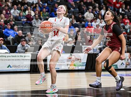Thumbnail 2 in Hazleton Area vs. Scranton (PIAA District 2 Class 6A Final) photogallery.