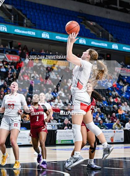 Thumbnail 2 in Hazleton Area vs. Scranton (PIAA District 2 Class 6A Final) photogallery.