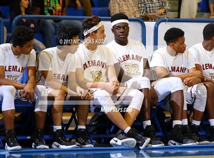 Thumbnail 3 in Santa Monica vs. Alemany (Rolling Hills Prep State Preview) photogallery.