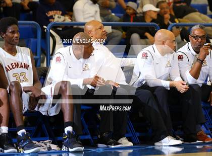 Thumbnail 2 in Santa Monica vs. Alemany (Rolling Hills Prep State Preview) photogallery.