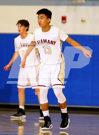 Thumbnail 3 in Santa Monica vs. Alemany (Rolling Hills Prep State Preview) photogallery.
