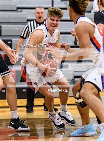 Thumbnail 3 in Timpview vs. Bountiful photogallery.